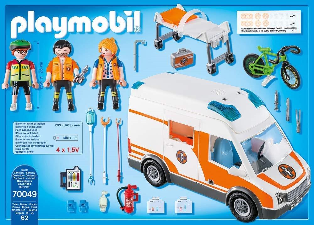 Ambulance with Flashing Lights – extra