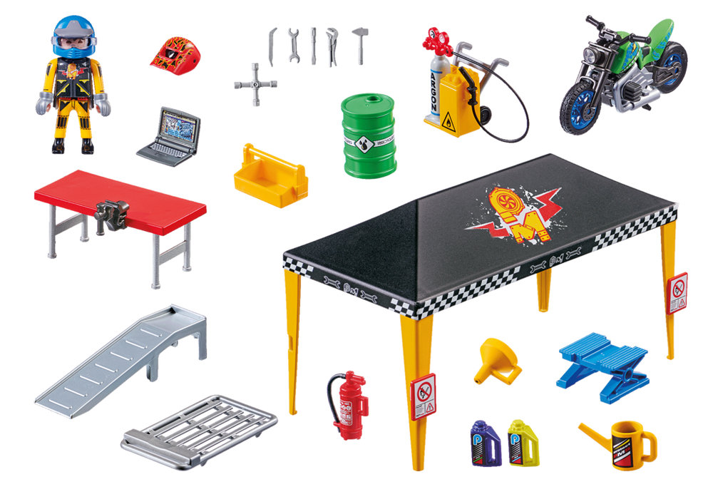 Stunt Show Service Tent – box_back