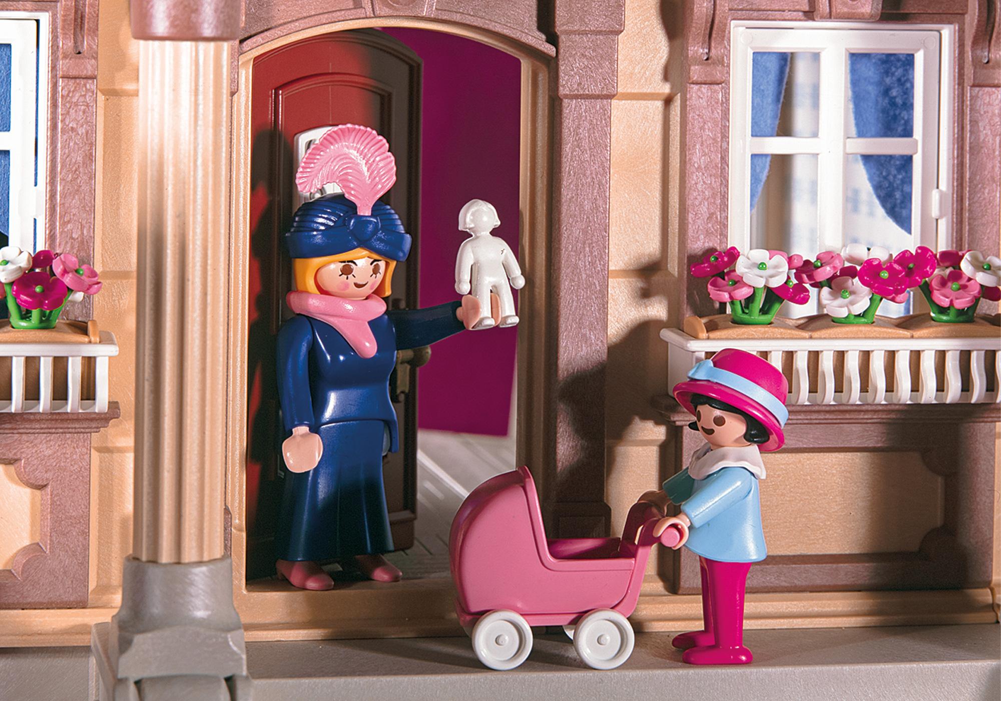 Nostalgisches Großes Puppenhaus