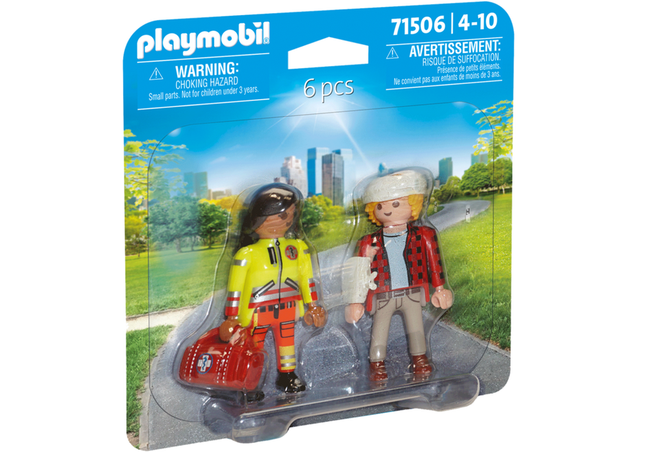 Paramedic with patient – box_front